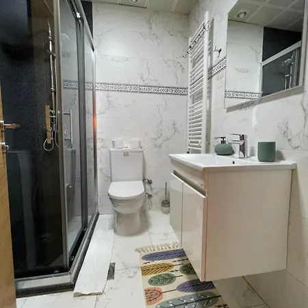 Skopje Station Apartment Kültér fotó