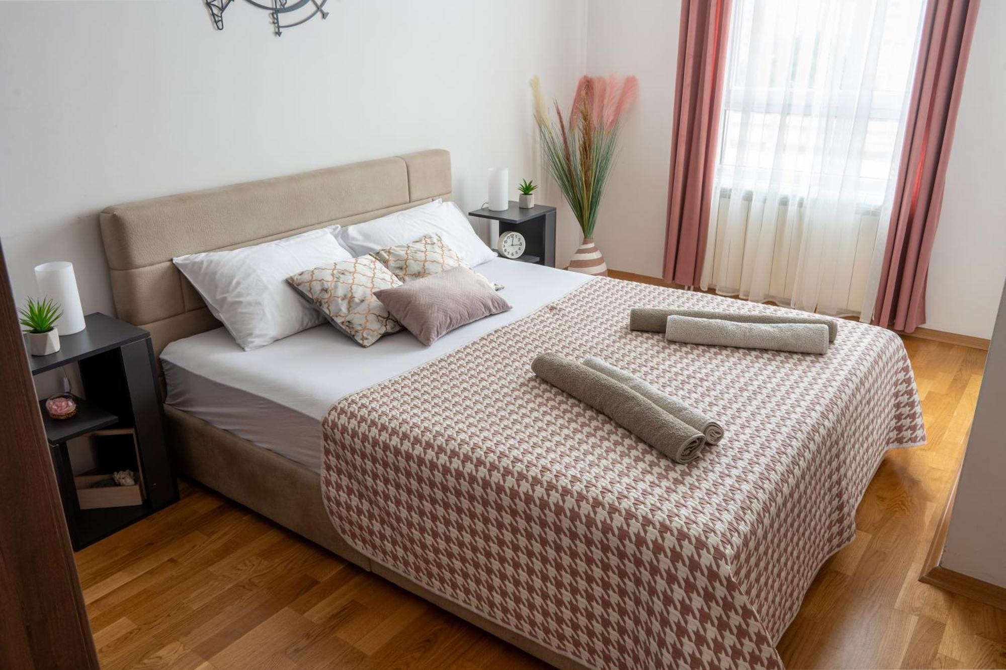 Apartman Station *
